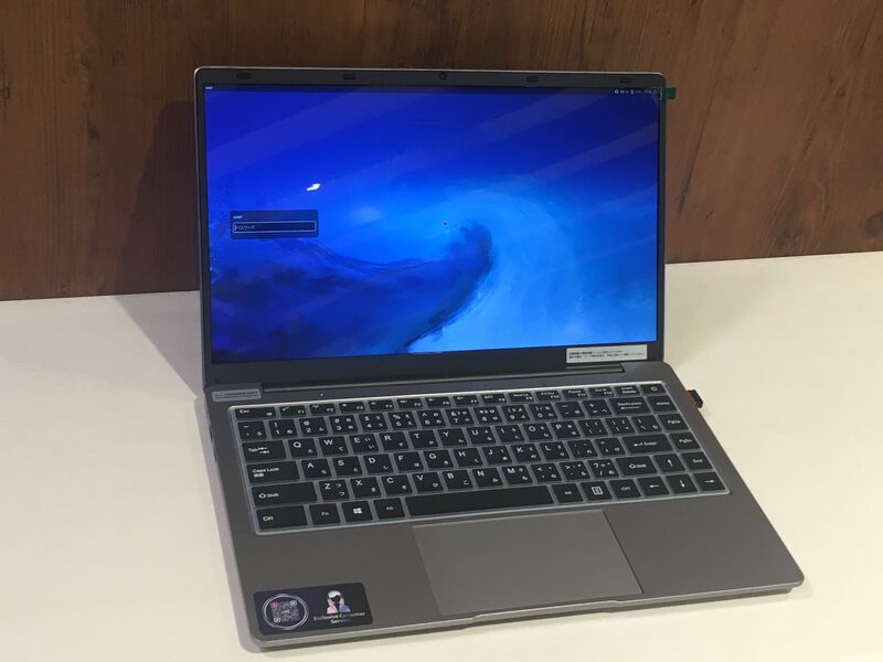 ESBOOK J4105 Linux Mint導入 画像1